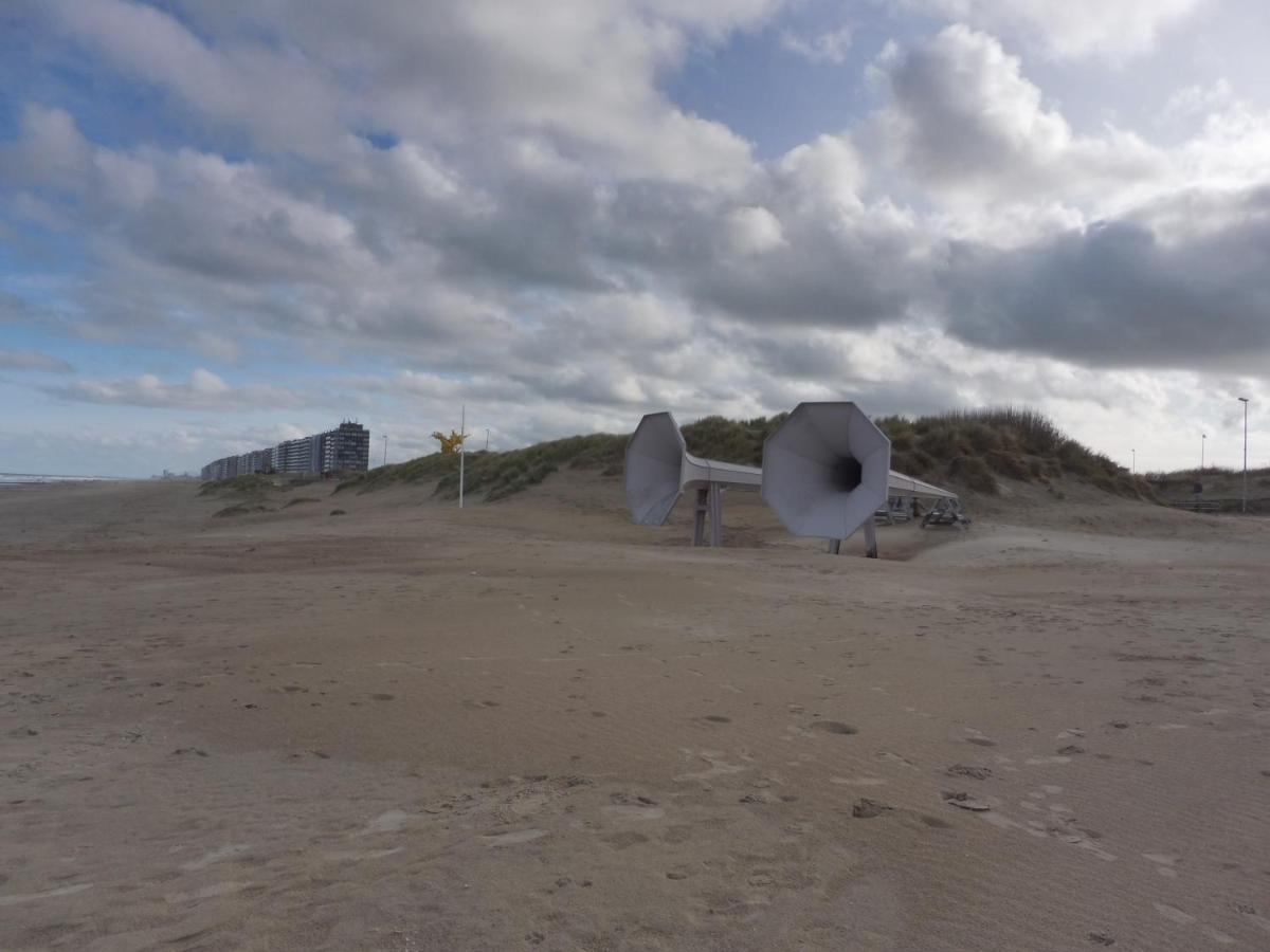 Studio On The Beach With Sea View Middelkerke Kültér fotó